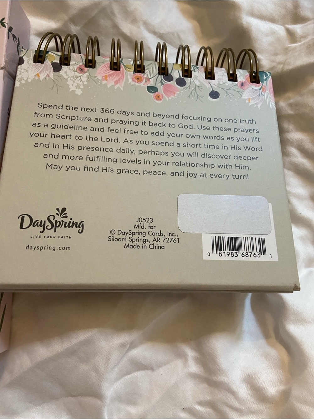 Bible Verses for Everyday Scripture Cards and A Prayer a Day, 2 items - Picture 4 of 7